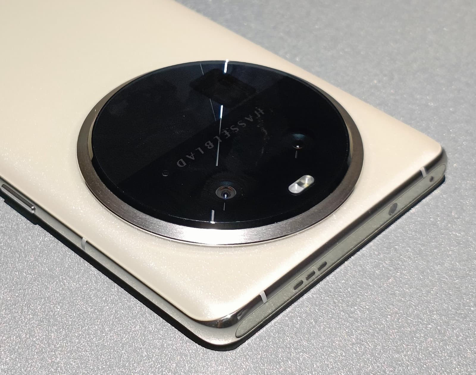 OnePlus 12 Siap Meluncur Dengan Layar Lebih Terang Dan Spesifikasi Lebih Tinggi