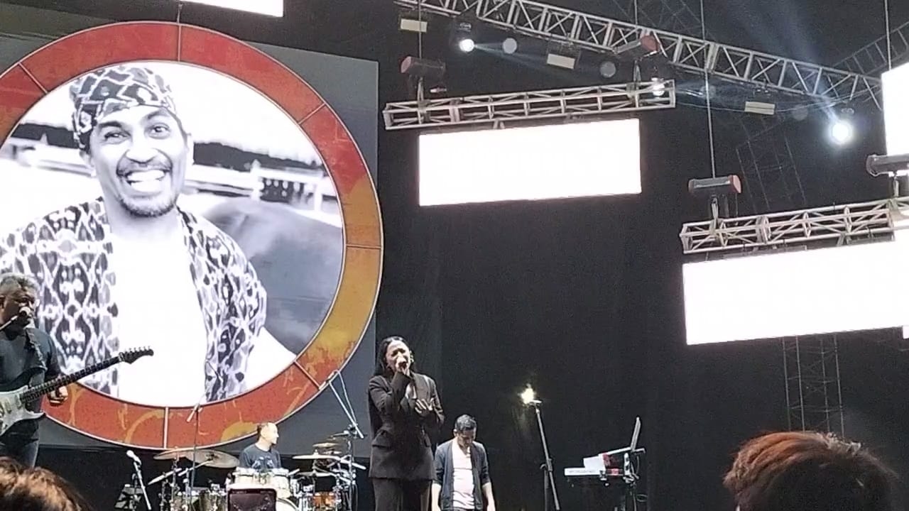 Penampilan Tompi Hingga Andmesh Di Tribute To Glenn Fredly