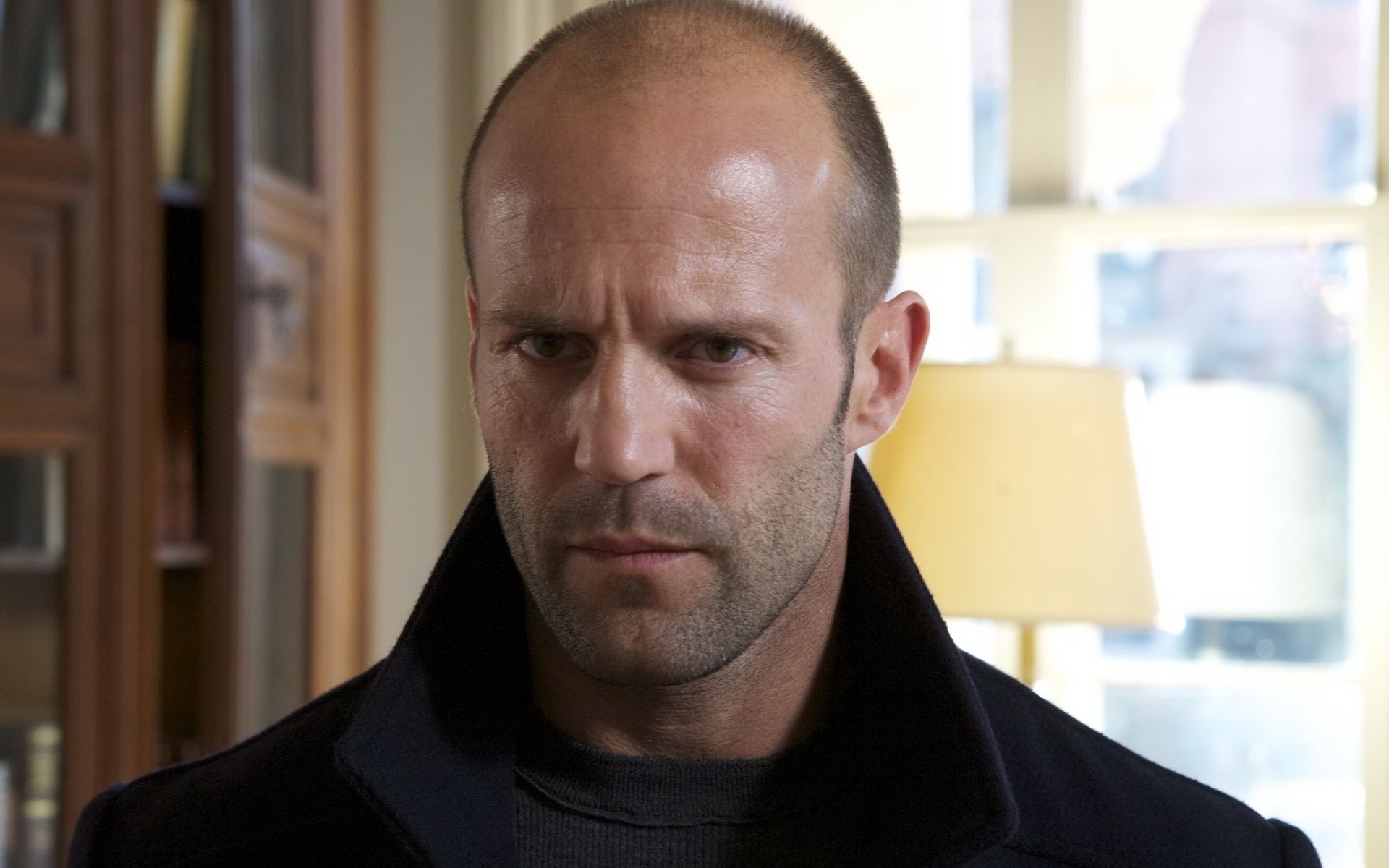 Profil Jason Statham, Aktor Hollywood Yang Dukung Dan Pasang Bendera Palestina Di Mobil Mewahnya