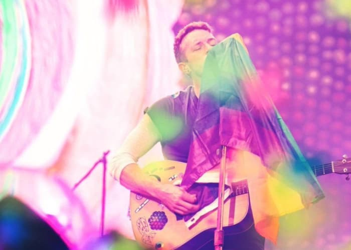 Ramai Coldplay Dukung LGBT, Ini Artis Yang Juga Dukung LGBT