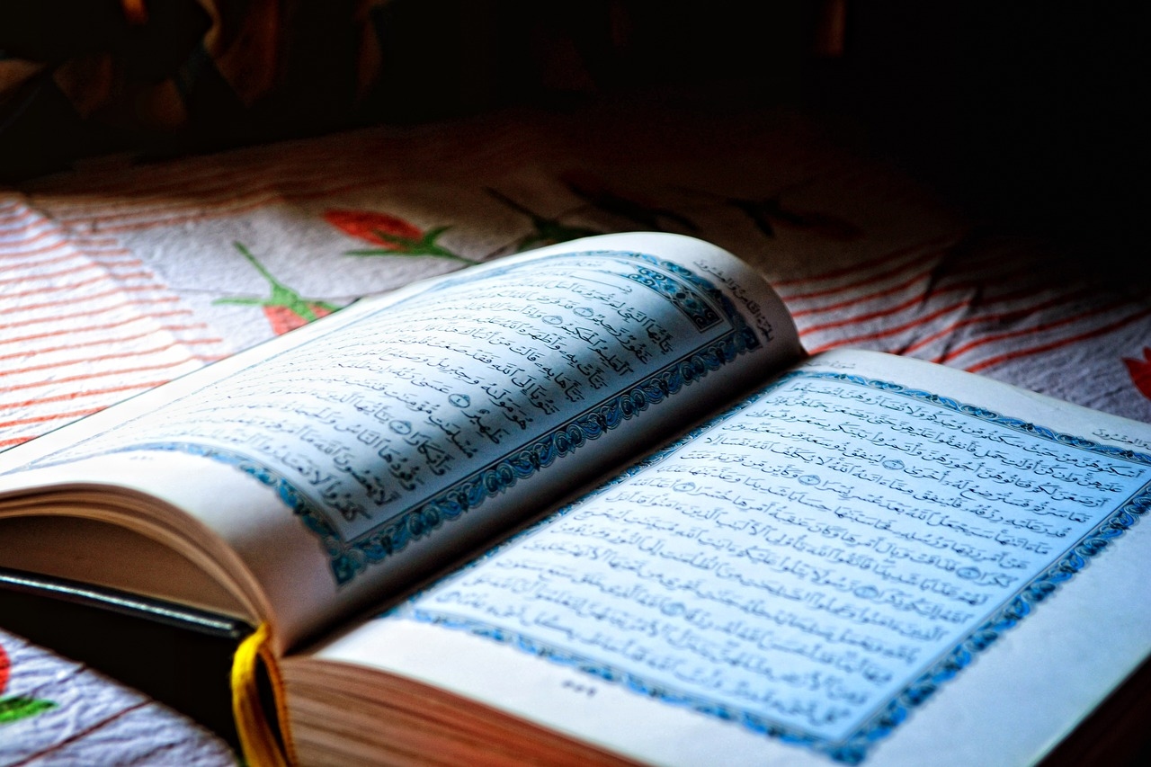 Surah Hud Ayat 11-15, Lengkap Arab, Latin Dan Artinya