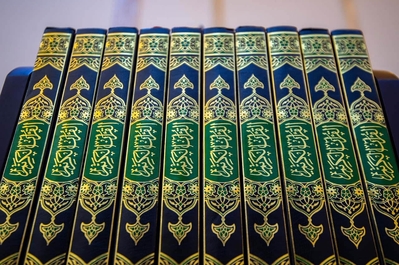 Surah Hud Ayat 41-45, Lengkap Dengan Arab, Terjemah Dan Kandungan Maknanya