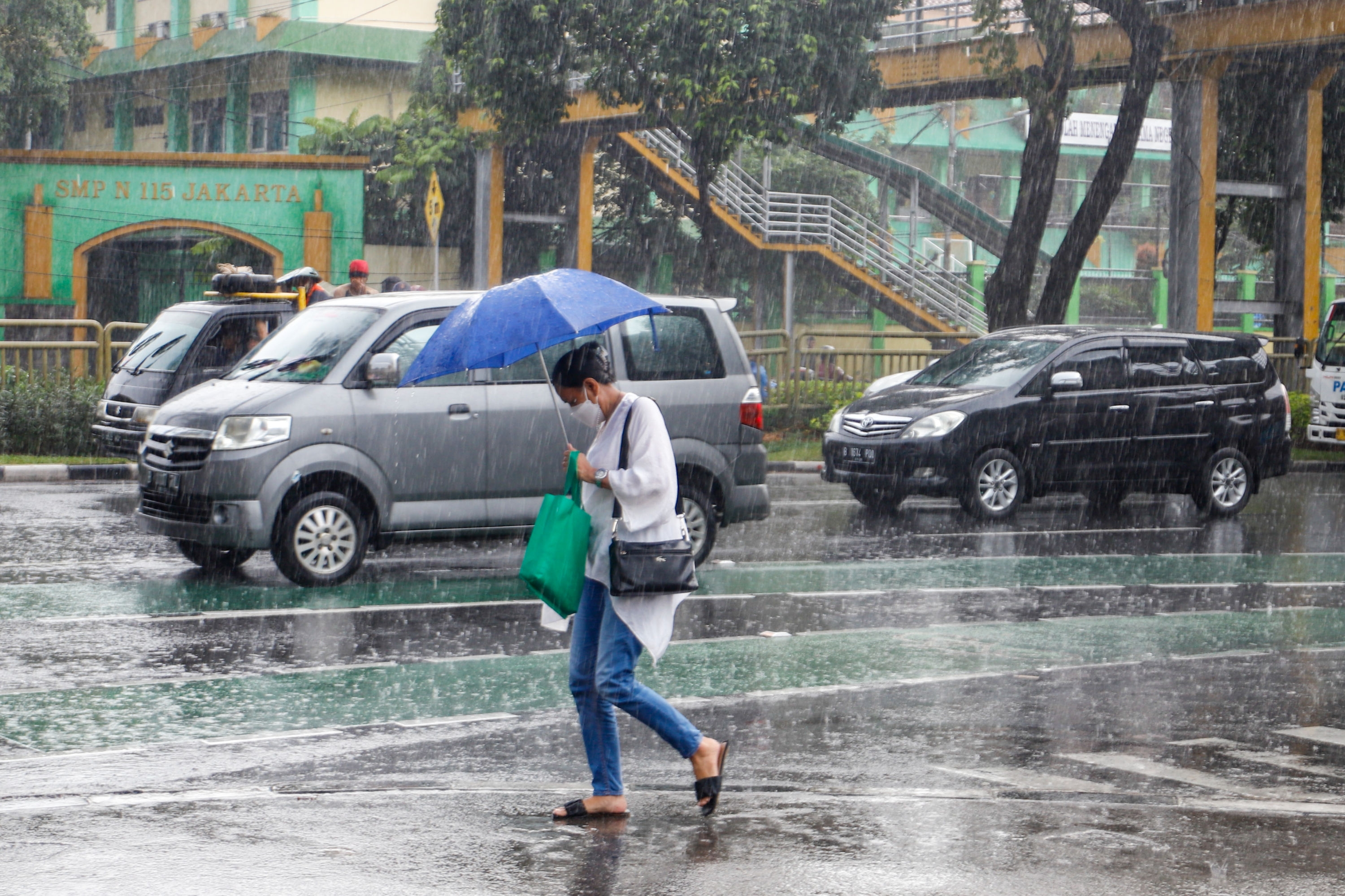 Cegah Curah Hujan Tinggi, BPBD Jakarta Akan Modifikasi Cuaca Selama 8 Hari
