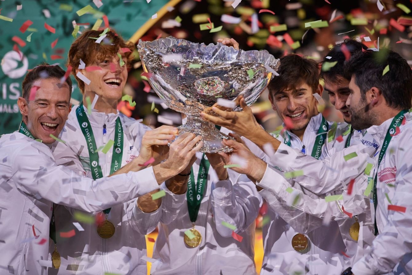 Kalahkan Australia Di Final, Italia Raih Gelar Juara Piala Davis Pertama Dalam 47 Tahun
