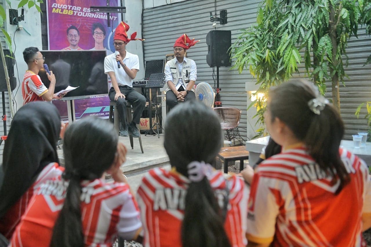 Dihadapan Peserta Kompetisi MLBB, Alam Ganjar Sampaikan Pengalamannya Membangun Manajemen Esports