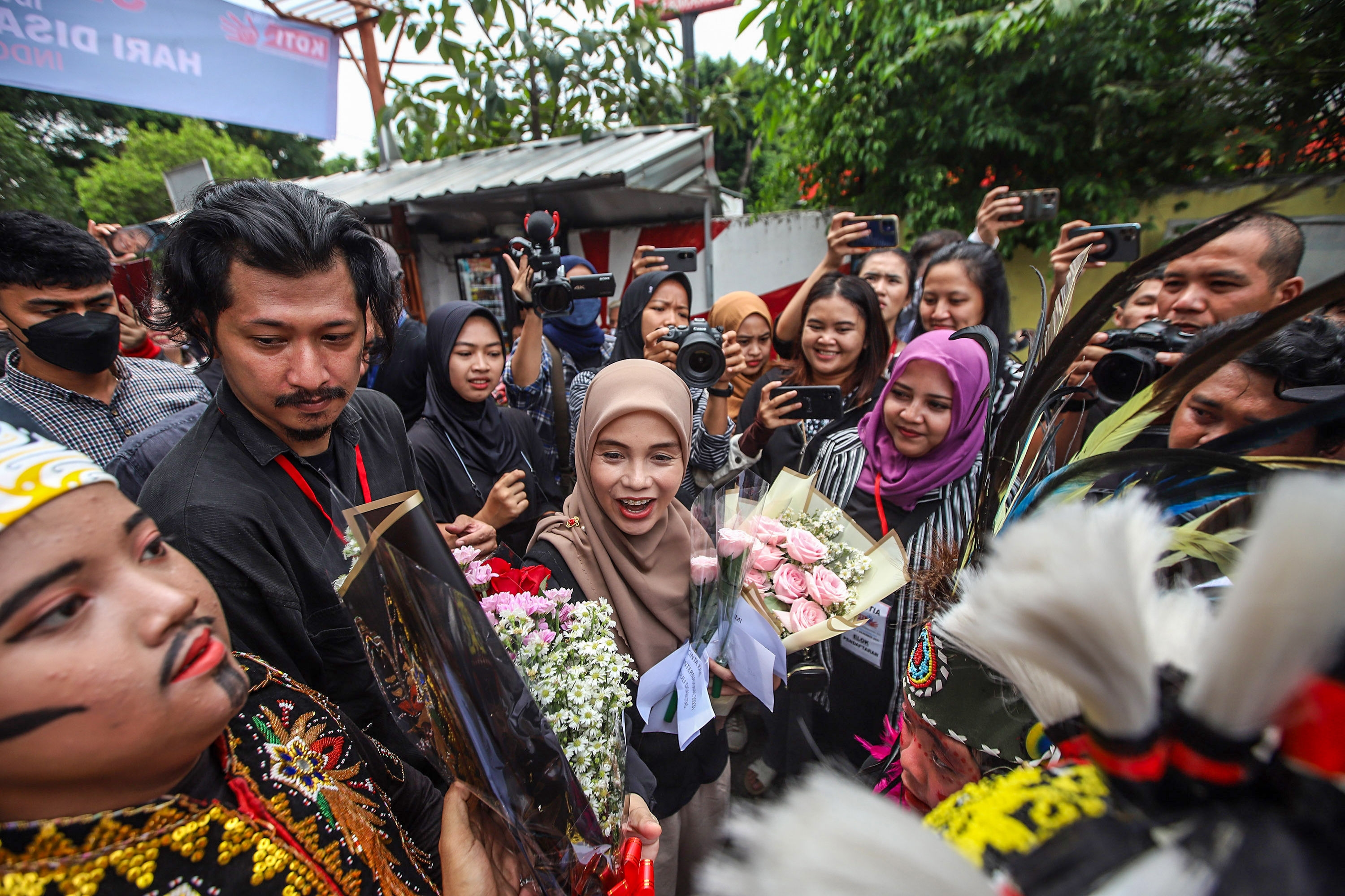Siti Atikoh: Ganjar-Mahfud Bakal Lanjutkan Sembako Murah dan Beasiswa Pendidikan Era Jokowi