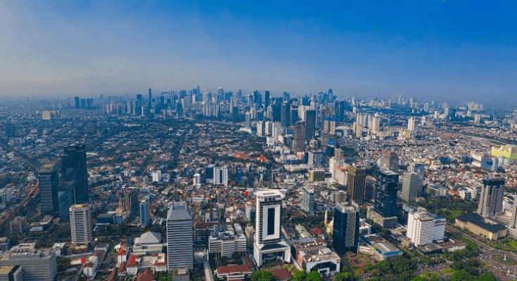 Daftar 10 Wilayah dengan UMK Tertinggi di Indonesia Tahun 2024, Bekasi Ada di Urutan Teratas!