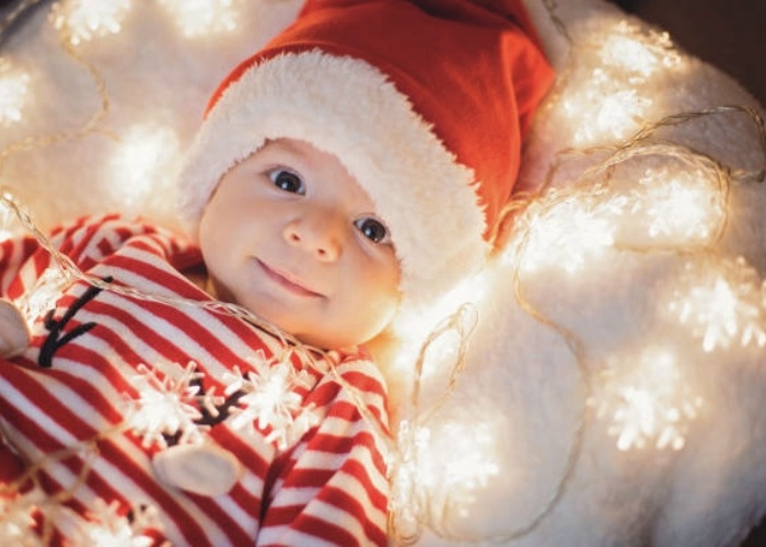 Pilihan Nama Bayi yang Terinspirasi dari Hari Natal