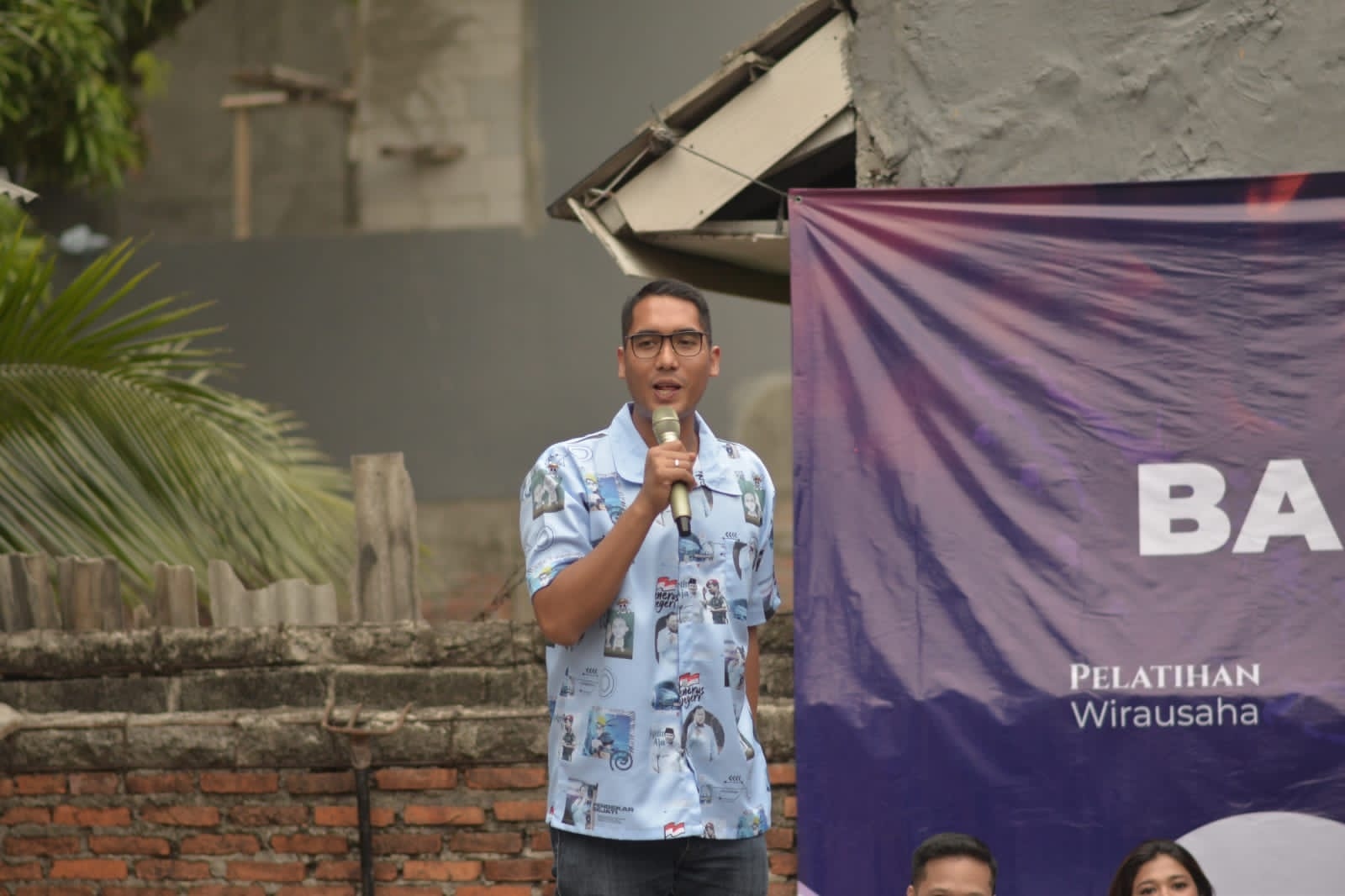 Bentuk Kepedulian Terhadap Masyarakat, Relawan Penerus Negeri Launching Bantu Negeri