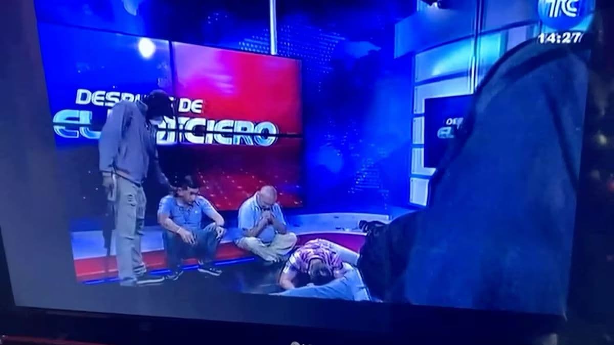 Mencekam! Stasiun TV di Ekuador Dijajah Kelompok Bersenjata Saat Siaran Langsung
