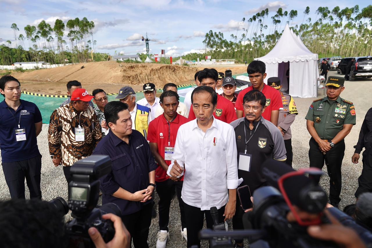 Jokowi: Training Center PSSI di IKN sudah 20 Persen, Juni 2024 Bisa Dipakai TC Timnas U-20