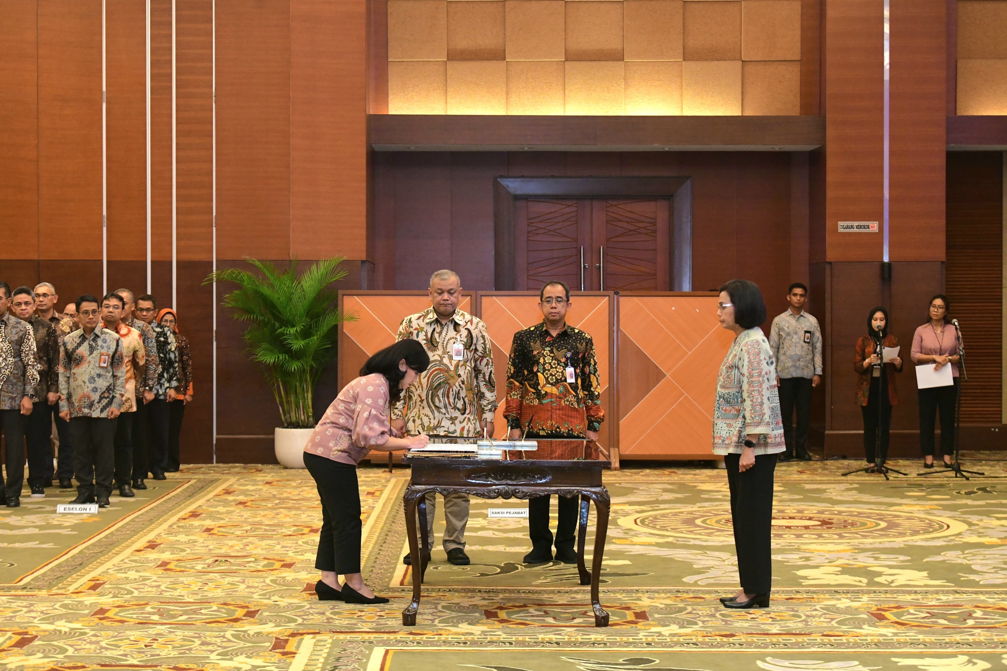 Menkeu Lantik 30 Pejabat Eselon II dan Non Eselon, Ini Daftarnya
