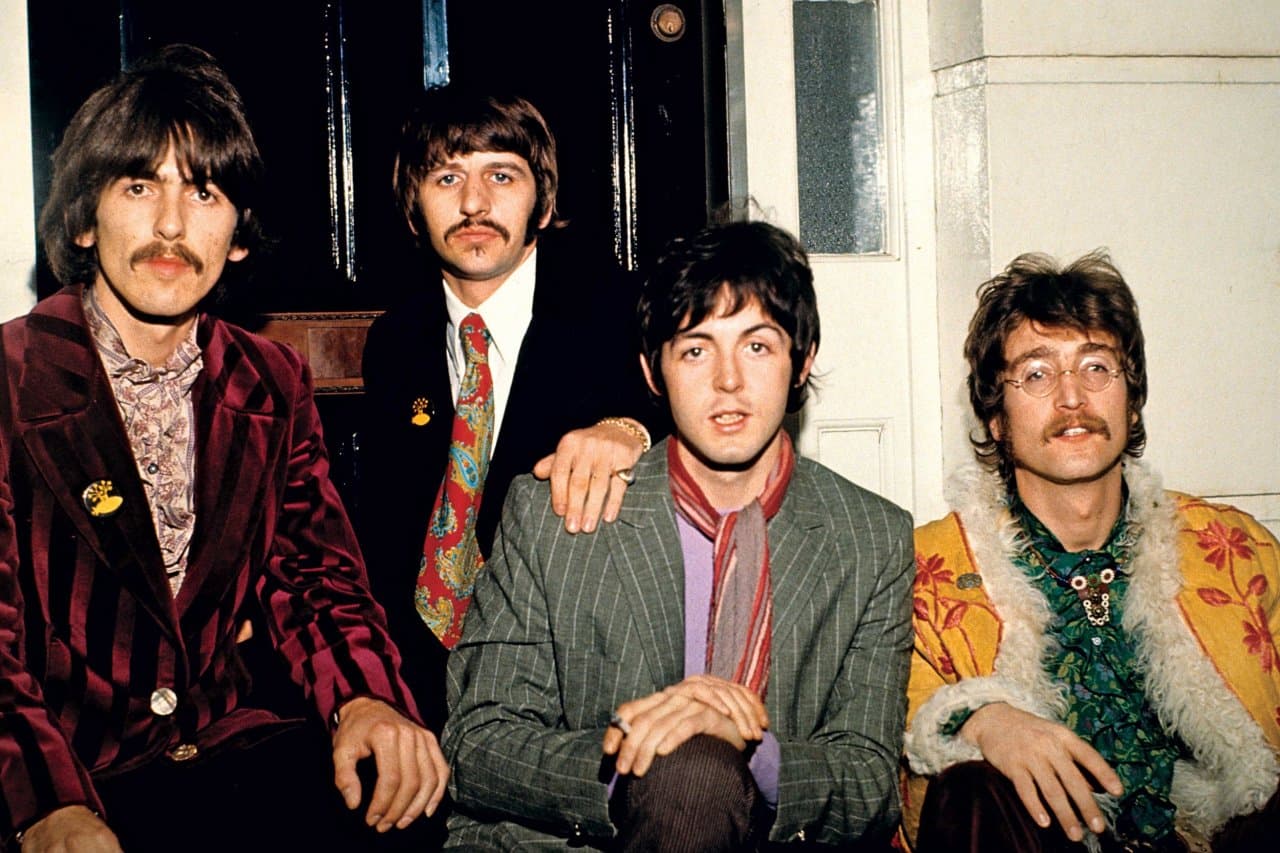 Sutradara Sam Mendes Akan Buat 4 Film Biopik The Beatles, Kapan Rilisnya?