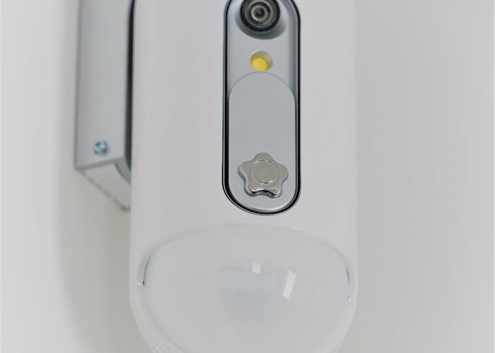 Sebelum Masuk Hotel, Lakukan 10 Cara Mendeteksi Kamera Tersembunyi Berikut Ini