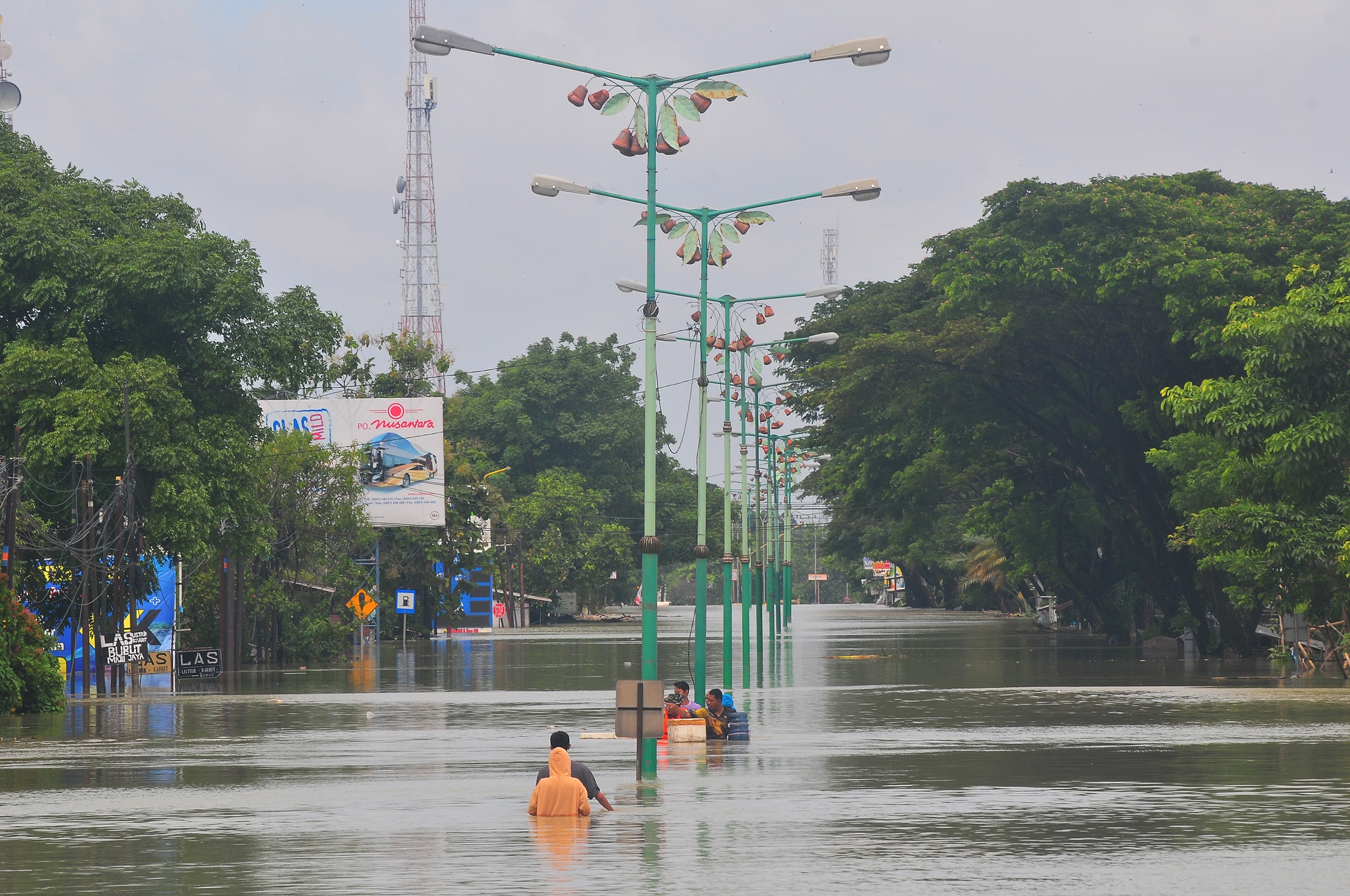 Langkah Pemerintah Tanggulangi Banjir Demak, Tambal Tanggul Jebol hingga Geder Awan