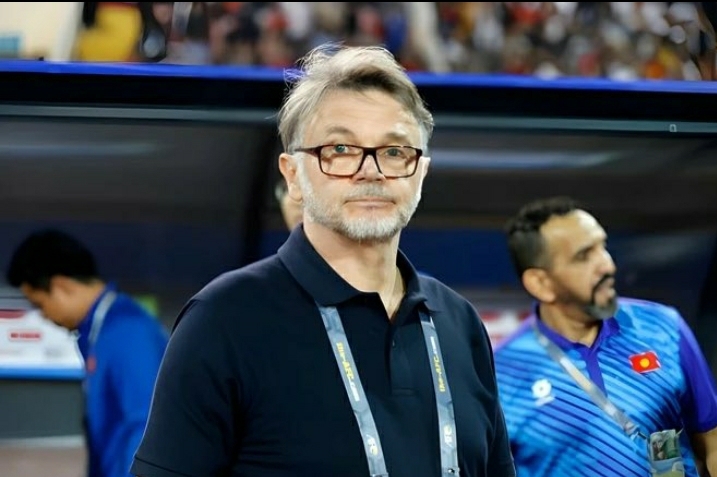 Vietnam Dibungkam Timnas Indonesia 3-0, Philippe Troussier Harus Keluar Lewat Pintu Khusus Stadion My Dinh