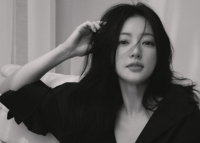 Song Ha Yoon Dituduh Lakukan Bullying di Sekolah 20 Tahun Lalu, Pihak Agensi: Klaim itu Tidak Benar