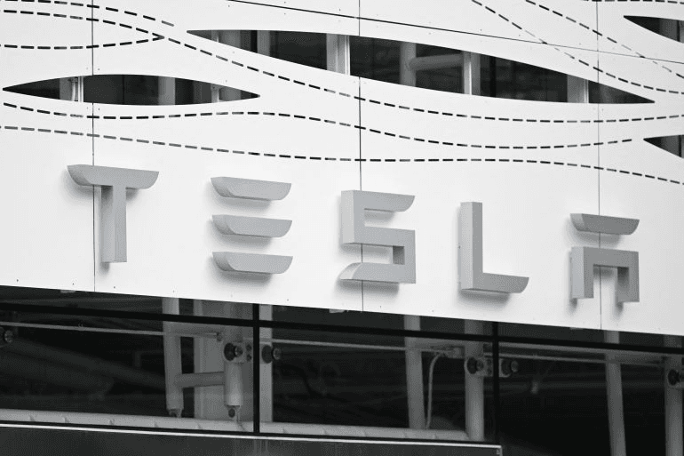 Alih Fokus Bisnis, Tesla Kurangi Produksi Hingga 2030