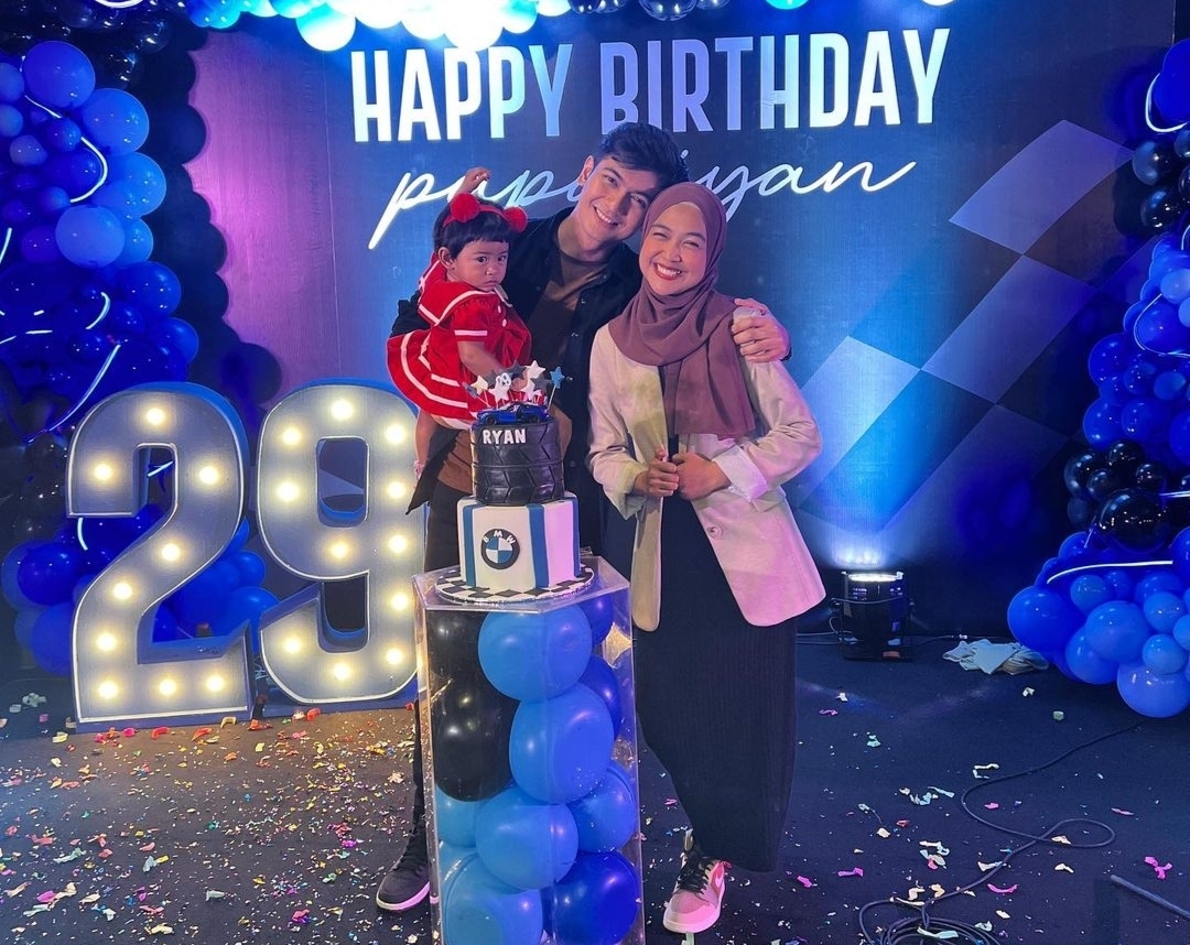 Ria Ricis - Teuku Ryan Resmi Bercerai