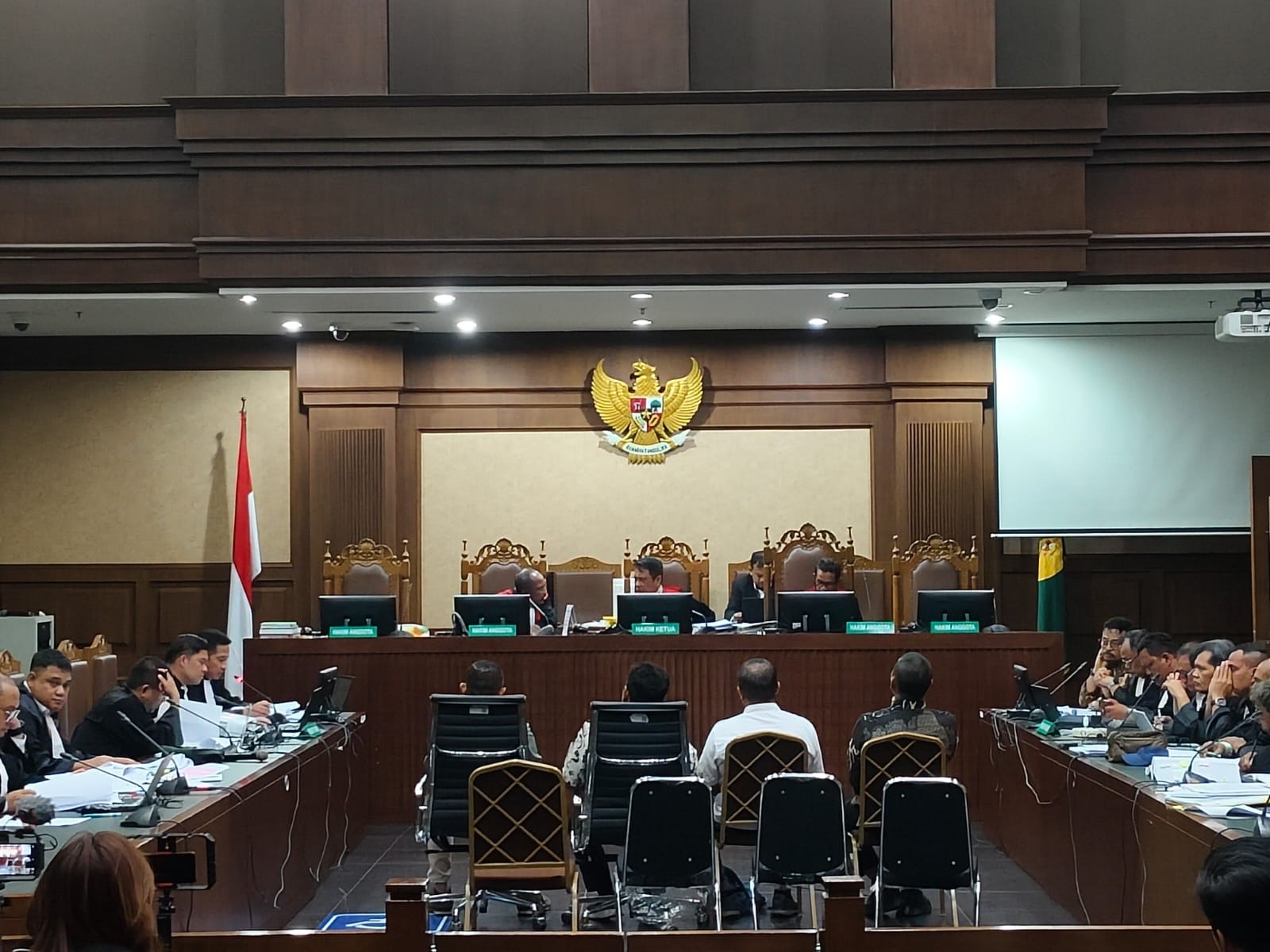 Sidang SYL, Eks Anak Buah Sebut Ada Uang Tips Buat Paspampres Jokowi