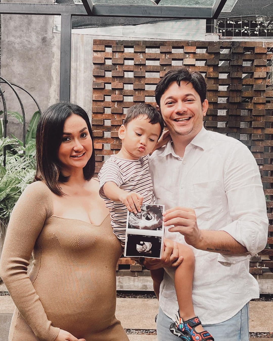 Emosi Tengku Dewi Meluap Usai Tahu Andrew Andika ke Klub Usai Bebas Rehabilitasi