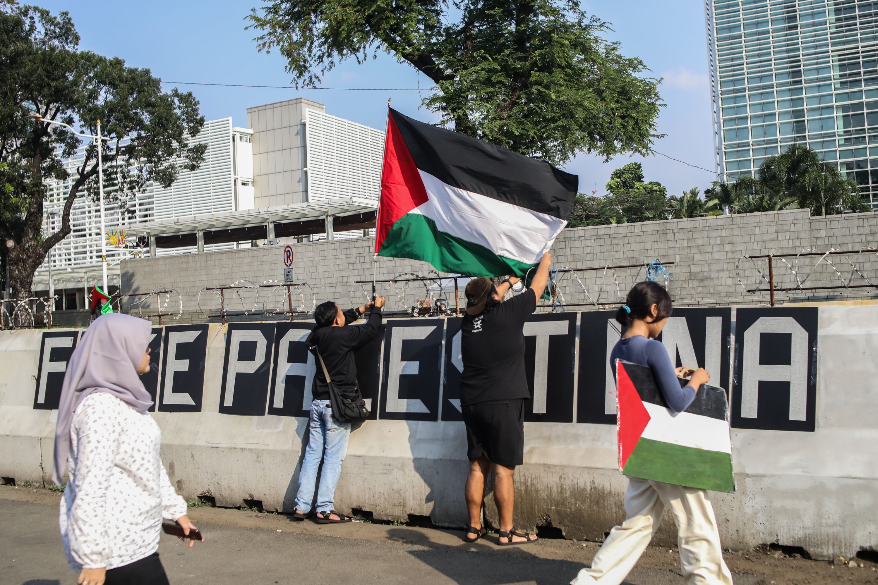 Indonesia Sambut Baik Gencatan Senjata Hamas–Israel, Dorong Akses Bantuan dan Perdamaian Permanen