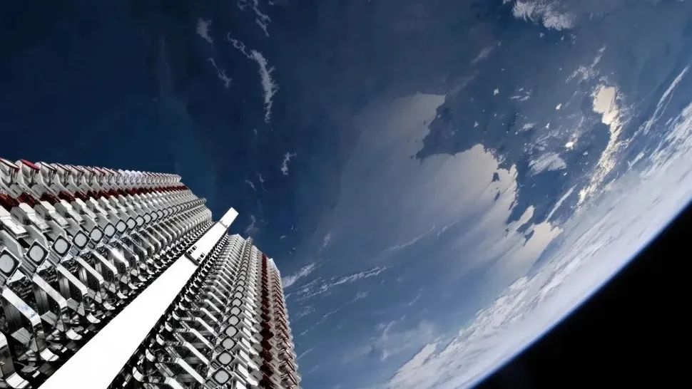 Satelit SpaceX Starlink Selamat dari Badai Matahari, Terus Beroperasi Tanpa Masalah