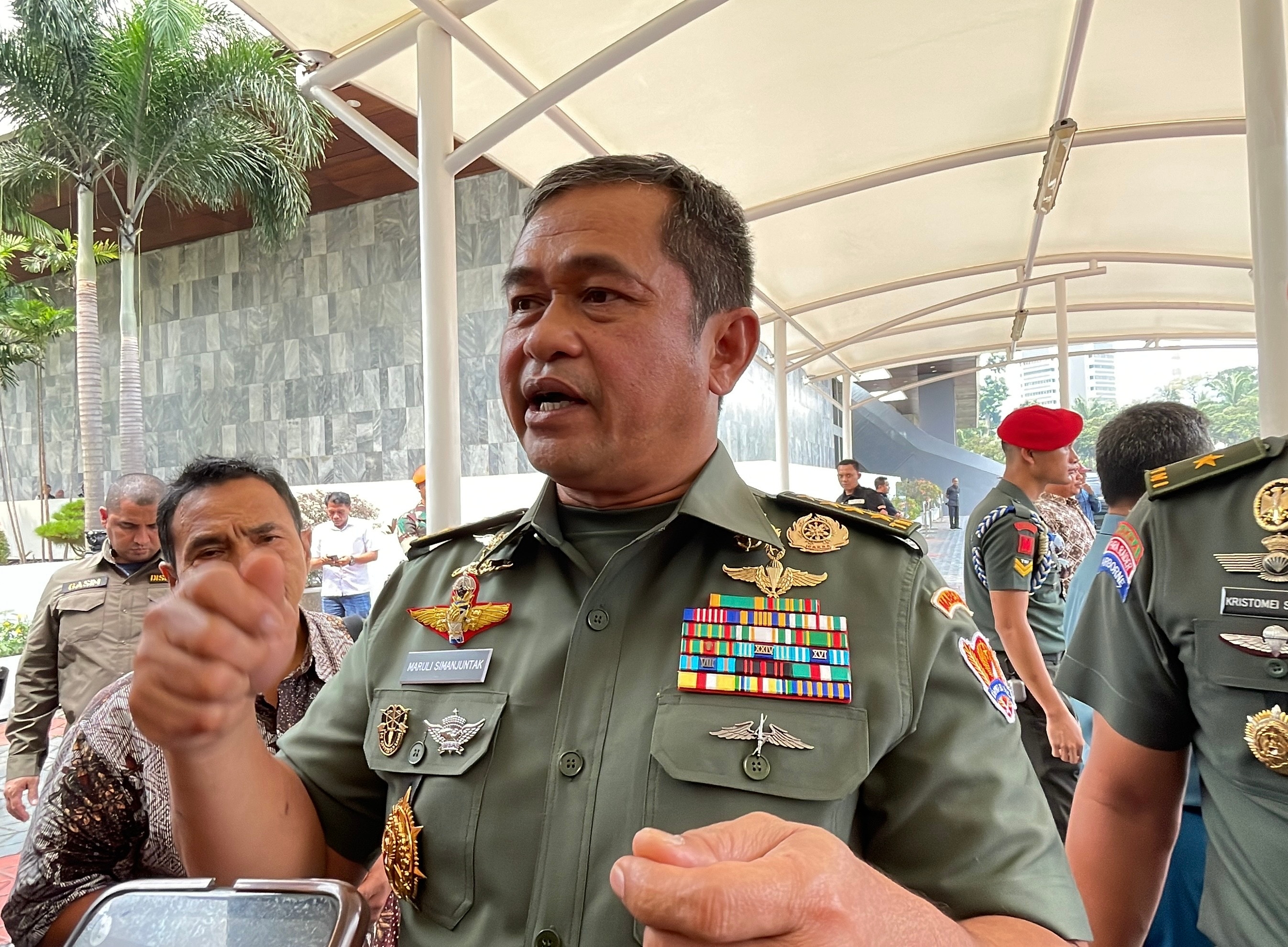 Prajurit TNI Bunuh Diri Akibat Terjerat Judi Online, KSAD Bakal Evaluasi Menyeluruh