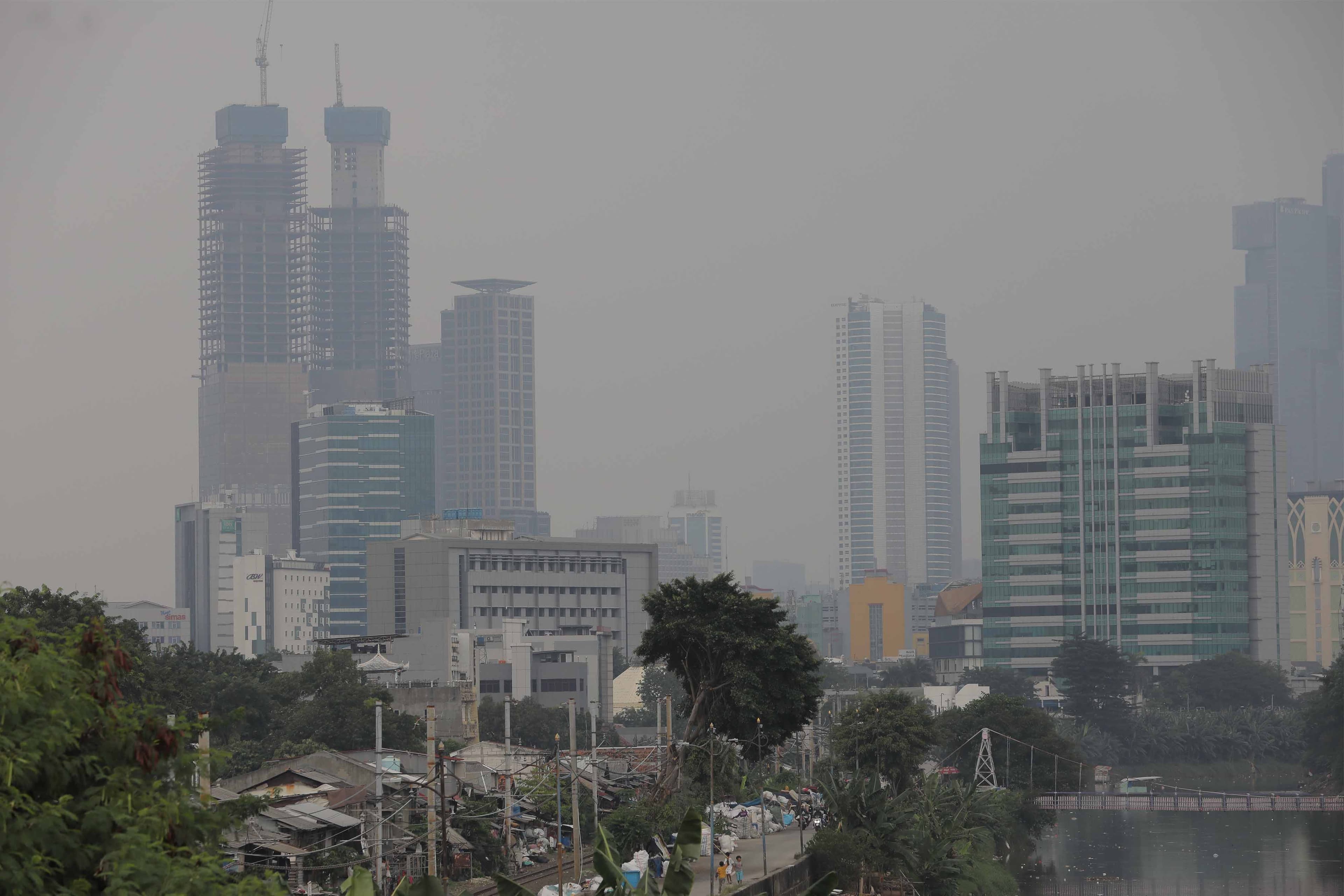 Kualitas Udara Jakarta Tidak Sehat Pagi Ini, Warga Diminta Waspada