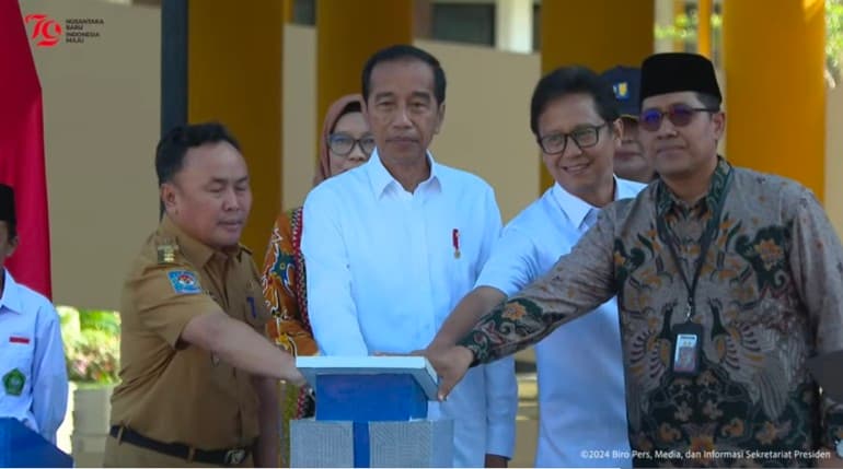 Jokowi Ingin Rehabilitasi Infrastruktur Pendidikan di Kalteng Ciptakan SDM Unggul