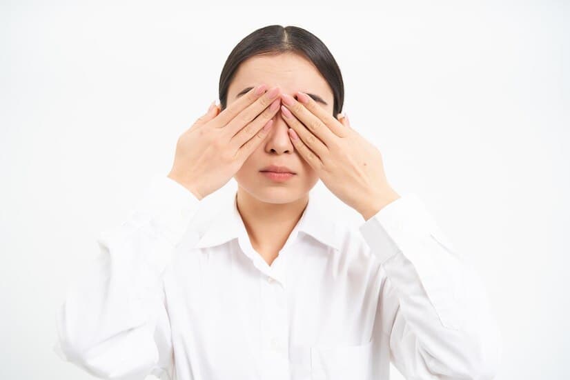 Bagaimana Cara Menghilangkan Mata Panda dengan Alami secara Cepat? Simak 5 Tips Berikut!