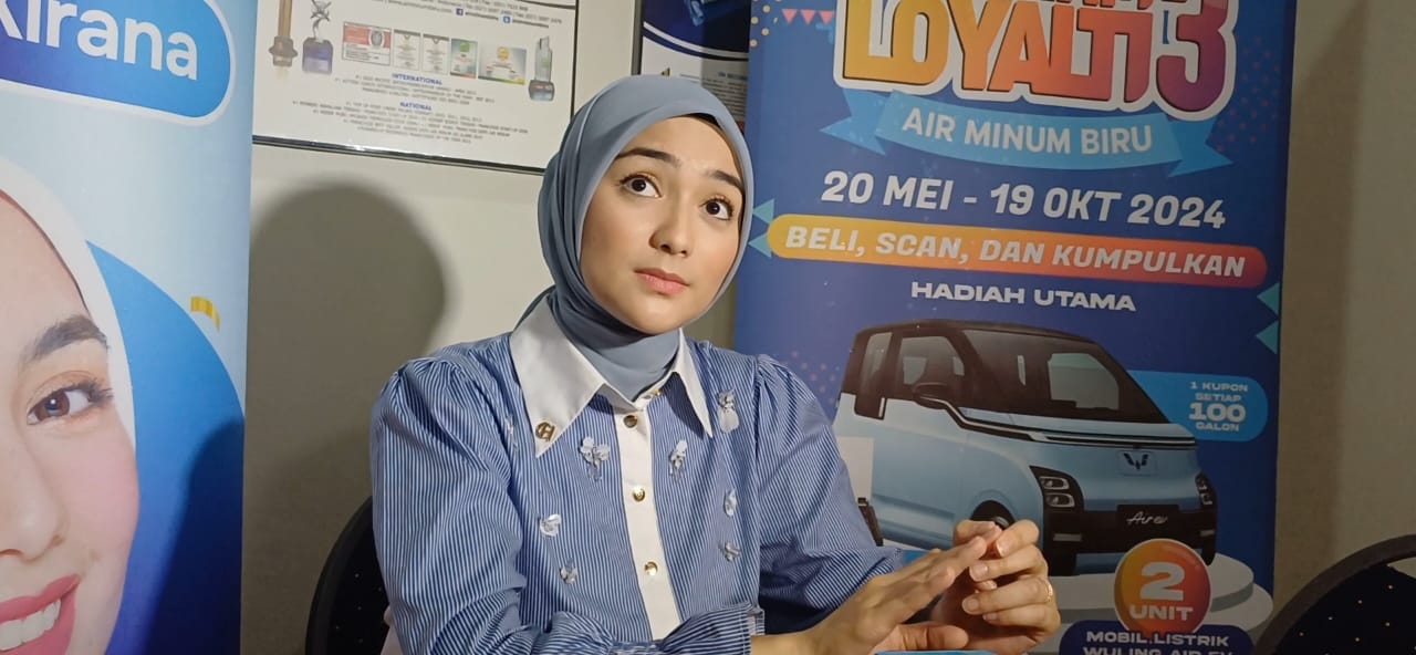 Pergi Haji Bersama, Citra Kirana Serasa Honeymoon