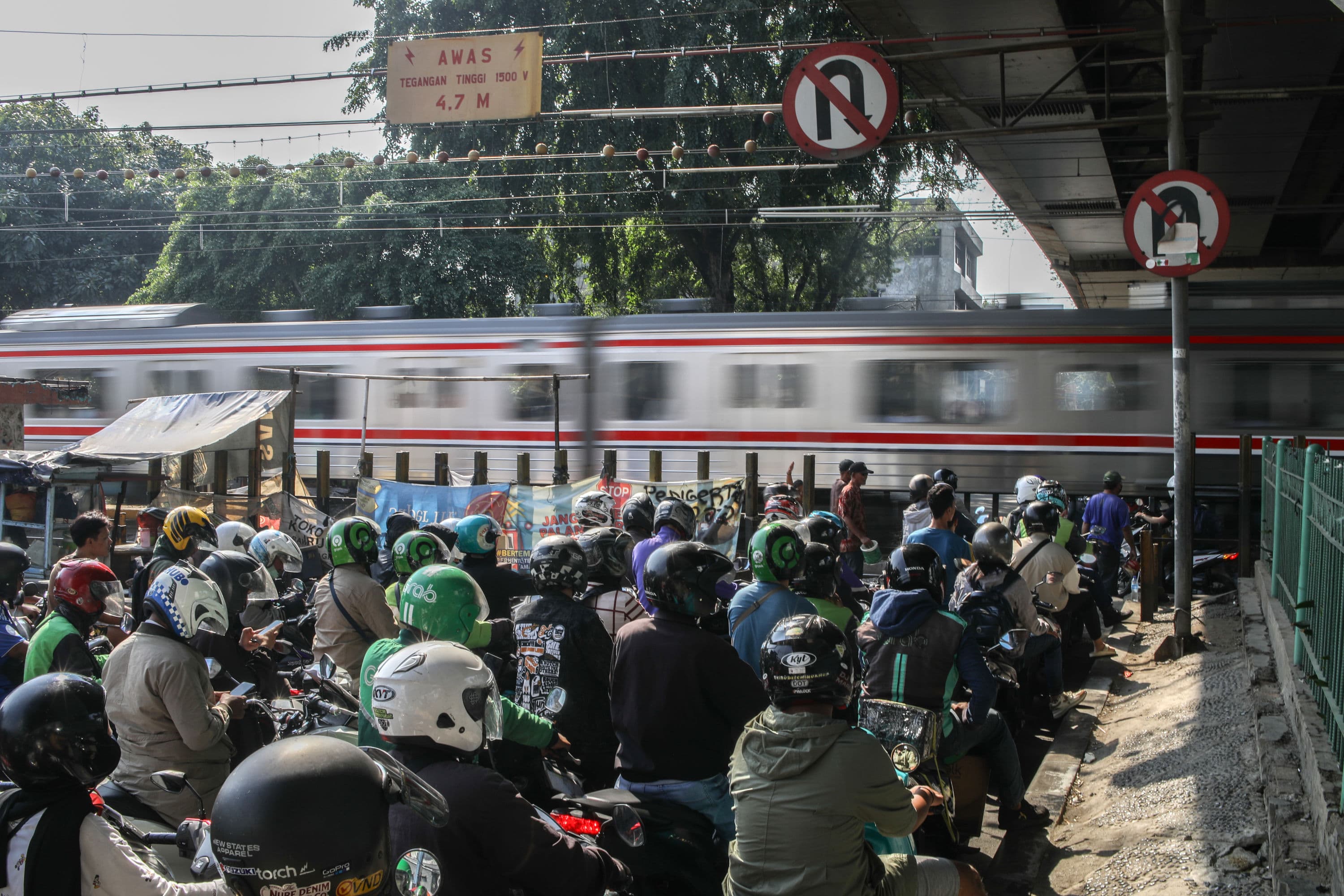Pemprov Jakarta Akan Bangun 2 Flyover Tahun Ini, Tekan Kemacetan di Perlintasan Kereta Api