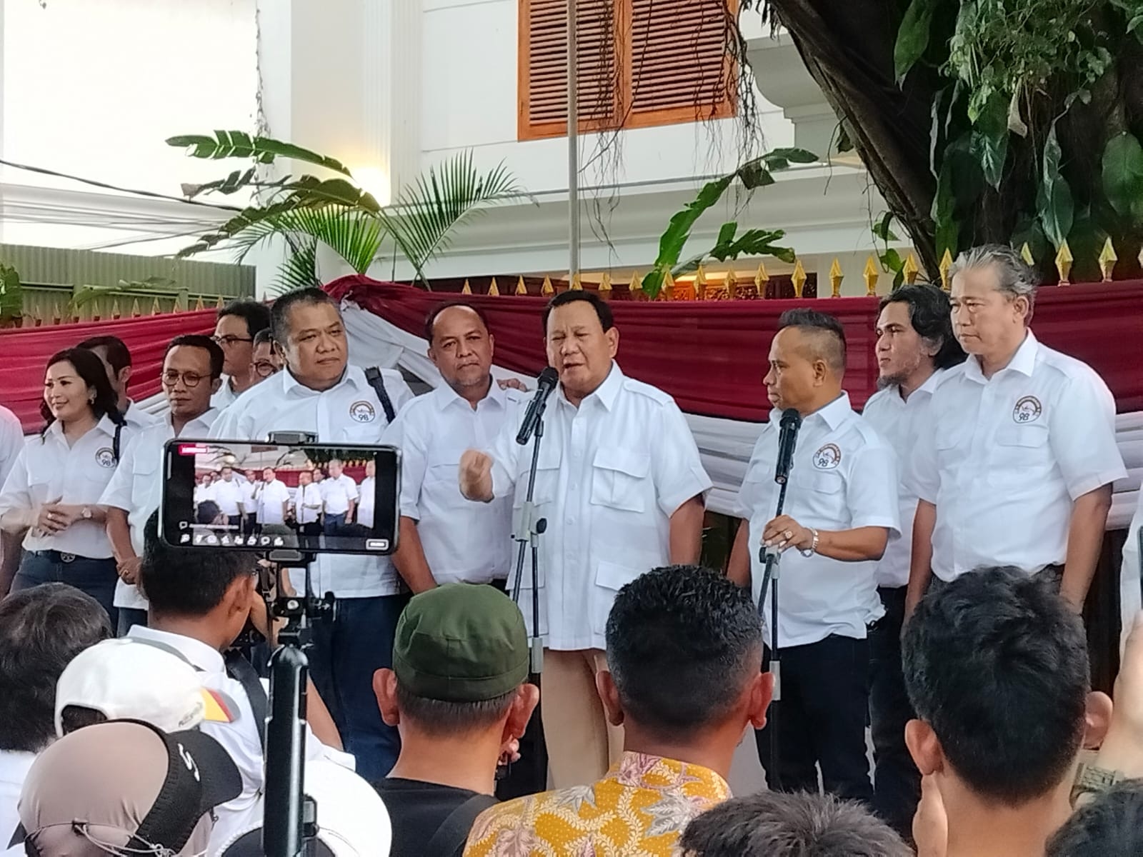 Persaudaraan 98: Prabowo-Gibran Sudah Punya Modal Besar, Harus Dijawab dengan Kerja Keras dan Penempatan Orang yang Tepat