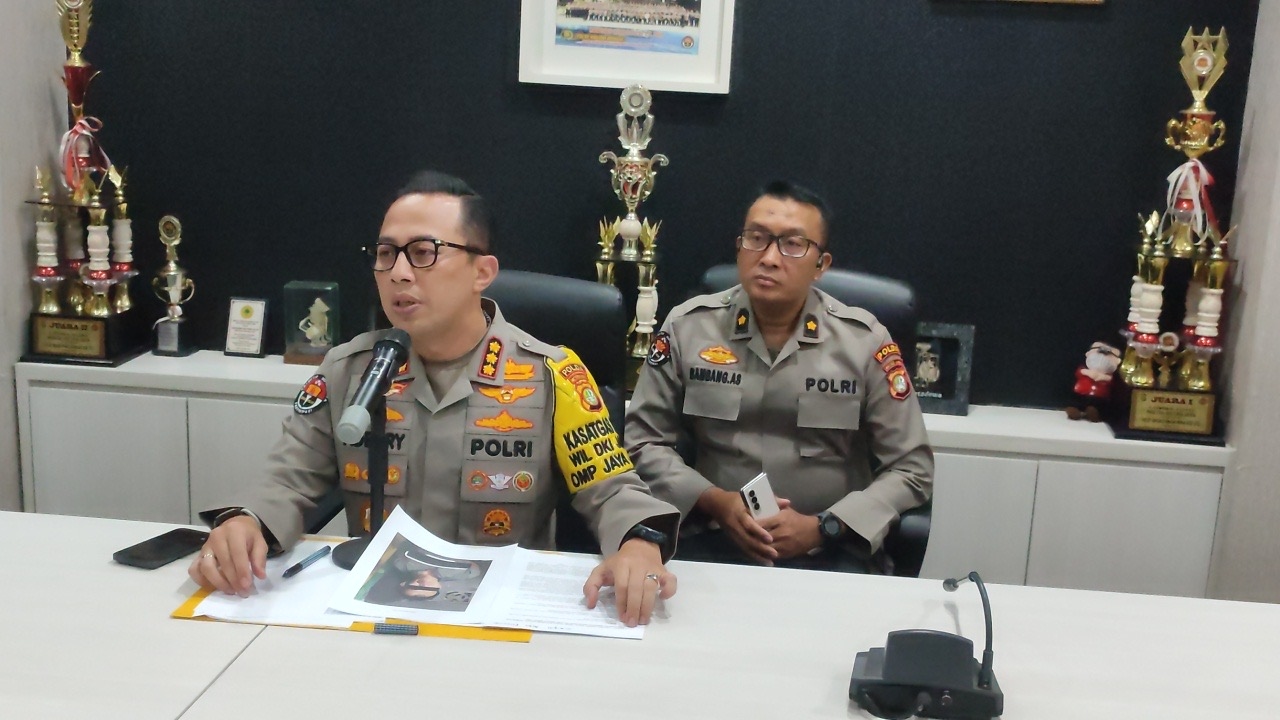 Dua Begal Motor Bersenjata Celurit Dibekuk Polisi Usai Gasak Pensiunan TNI di Bekasi