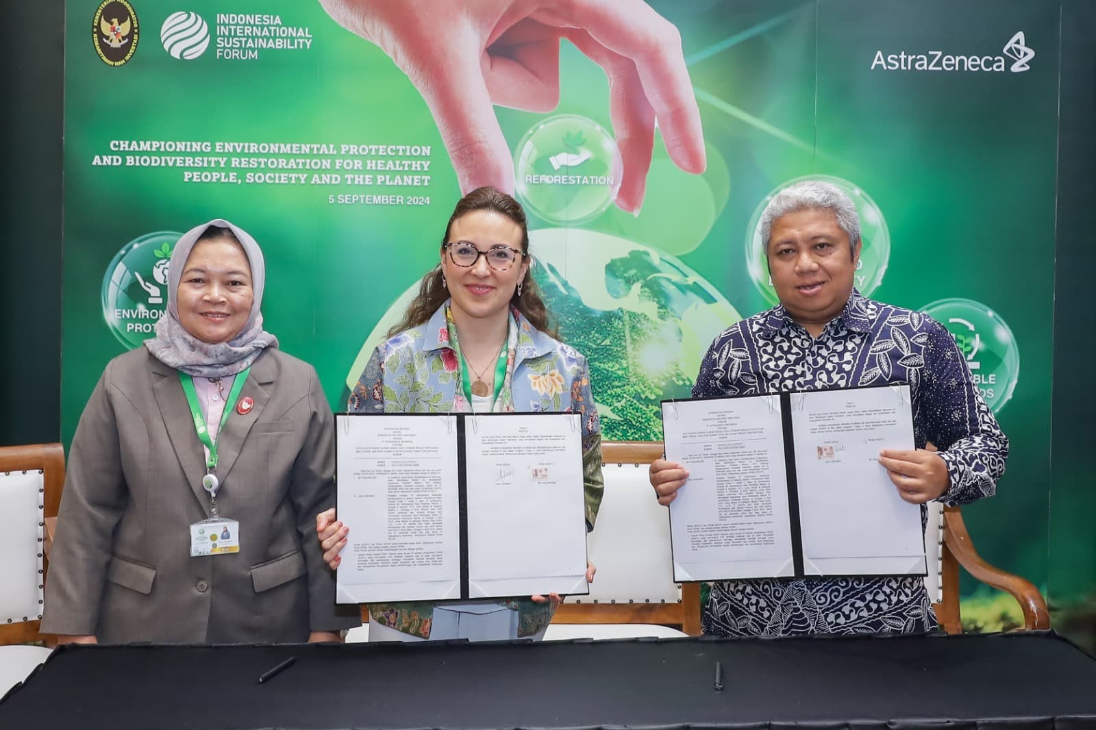 AstraZeneca Indonesia, Kemenko Marves, dan Pemprov Jabar Dorong Restorasi Lingkungan di ISF 2024