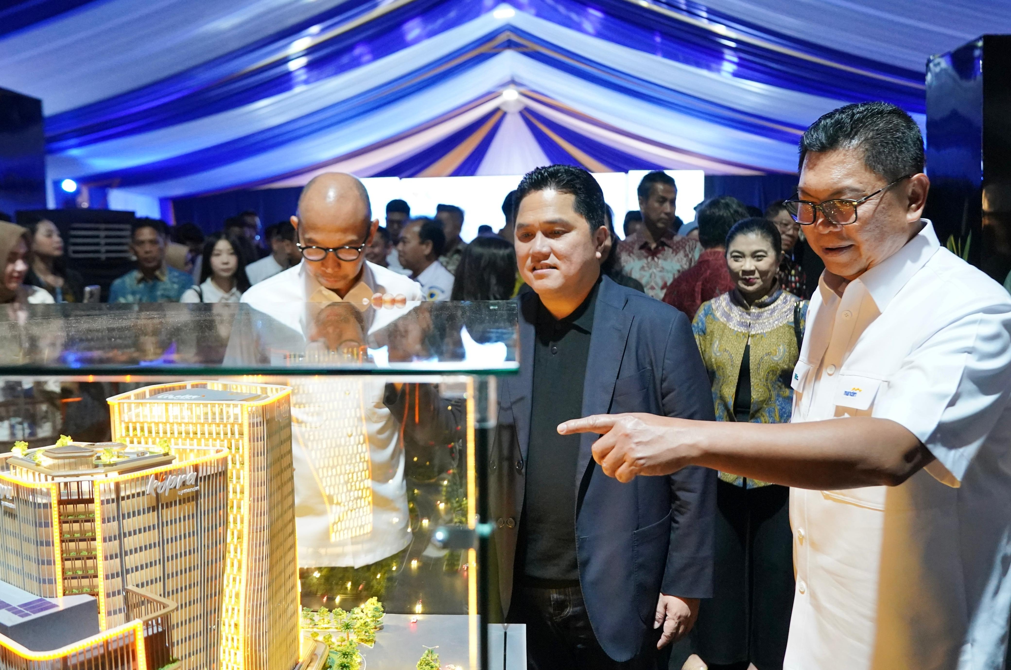 Ikonik! Bank Mandiri Groundbreaking Gedung Mandiri Financial Center di Kawasan PIK 2