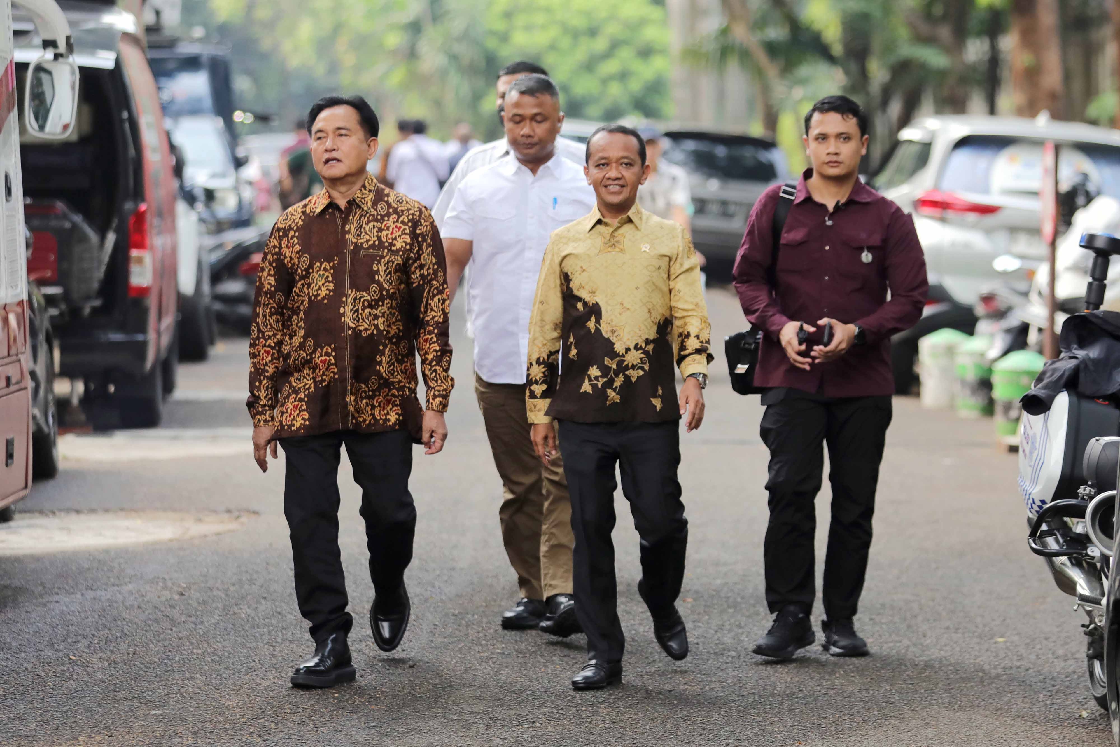 UI: Gelar Doktor Bahlil Lahadalia Sesuai Aturan