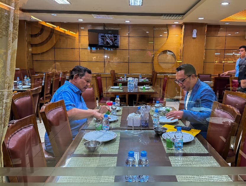 RK Temui Prabowo dan Jokowi di Tengah Stagnasi Elektabilitas: Dongkrak Dukungan atau Blunder?