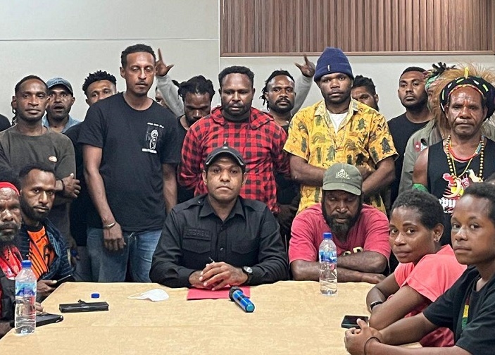 Aktivis Antikorupsi yang Sempat Ingin Penjarakan Johannes Rettob Kini Dukung Penuh Pasangan Joel