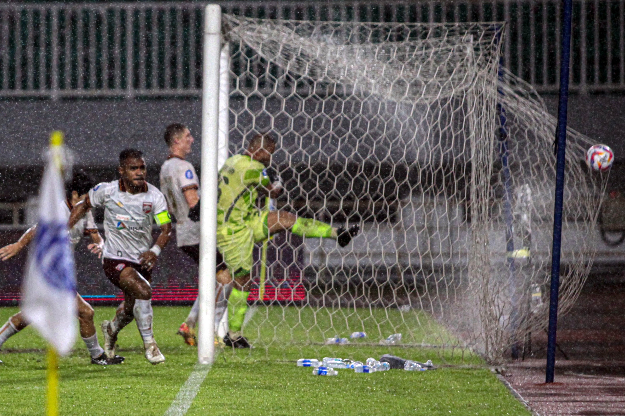 Andritany Dianggap 'Biang Kerok' Penampilan Buruk Persija Jakarta, Carlos Pena Beri Pembelaan