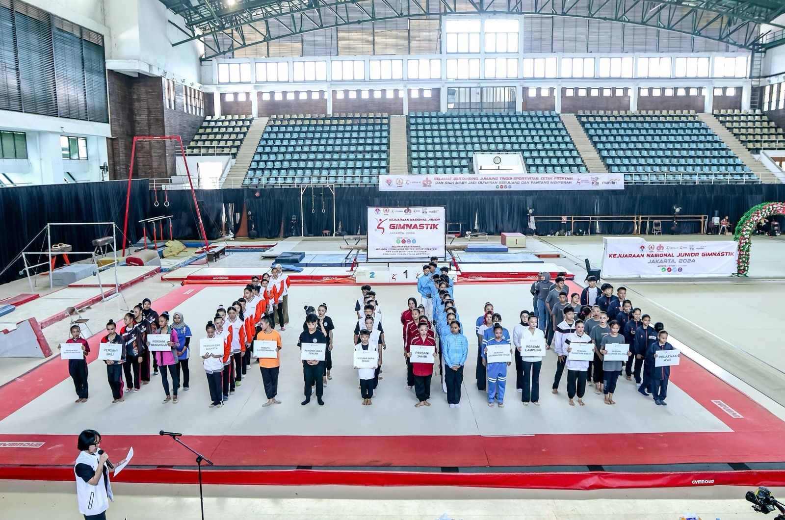 Kejurnas Junior Gimnastik 2024 Bergulir, 166 Atlet Muda Bersaing di Tiga Disiplin