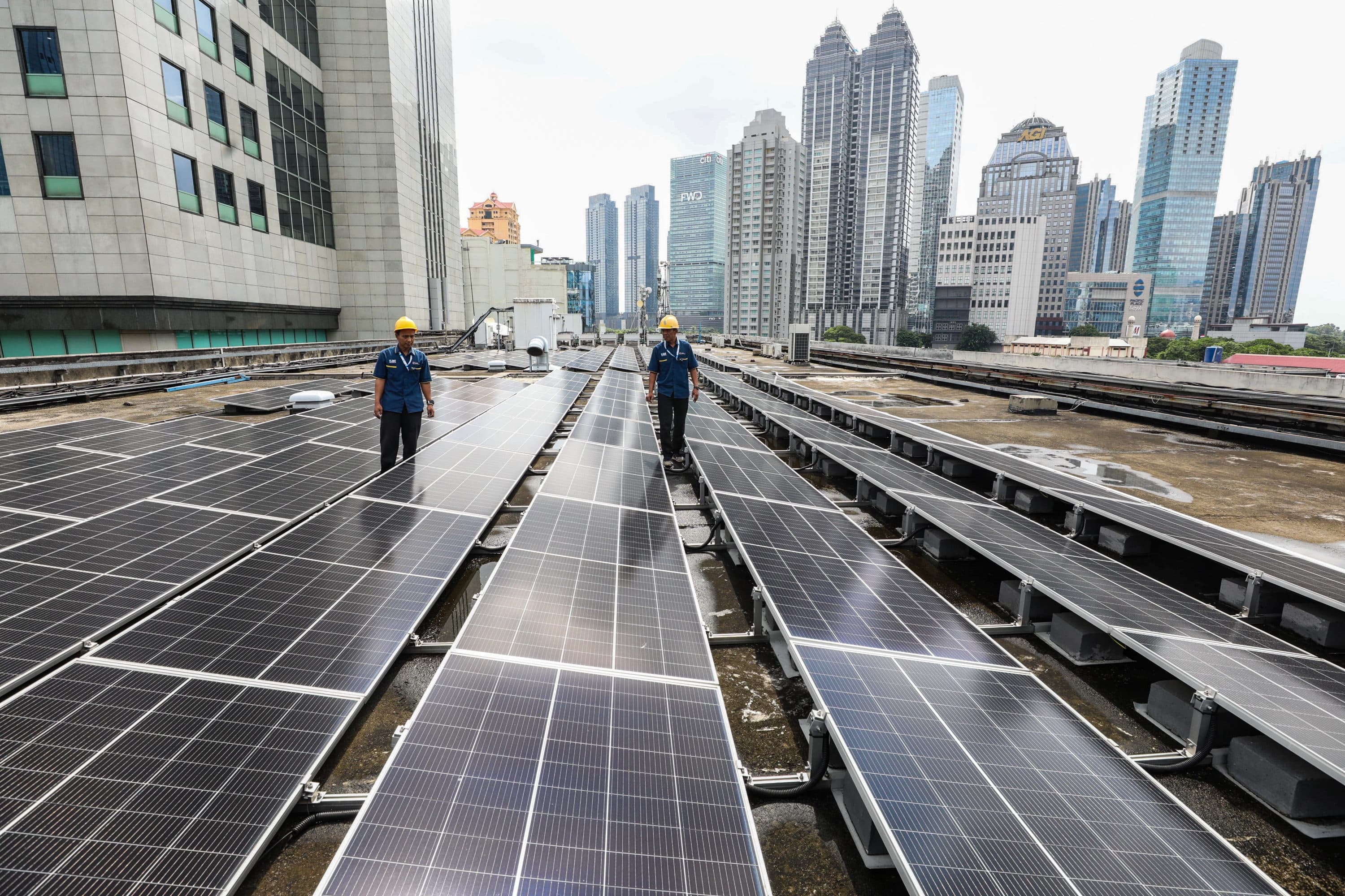 ESDM Siapkan Subsidi Listrik Surya untuk Dorong Transisi Energi Desa