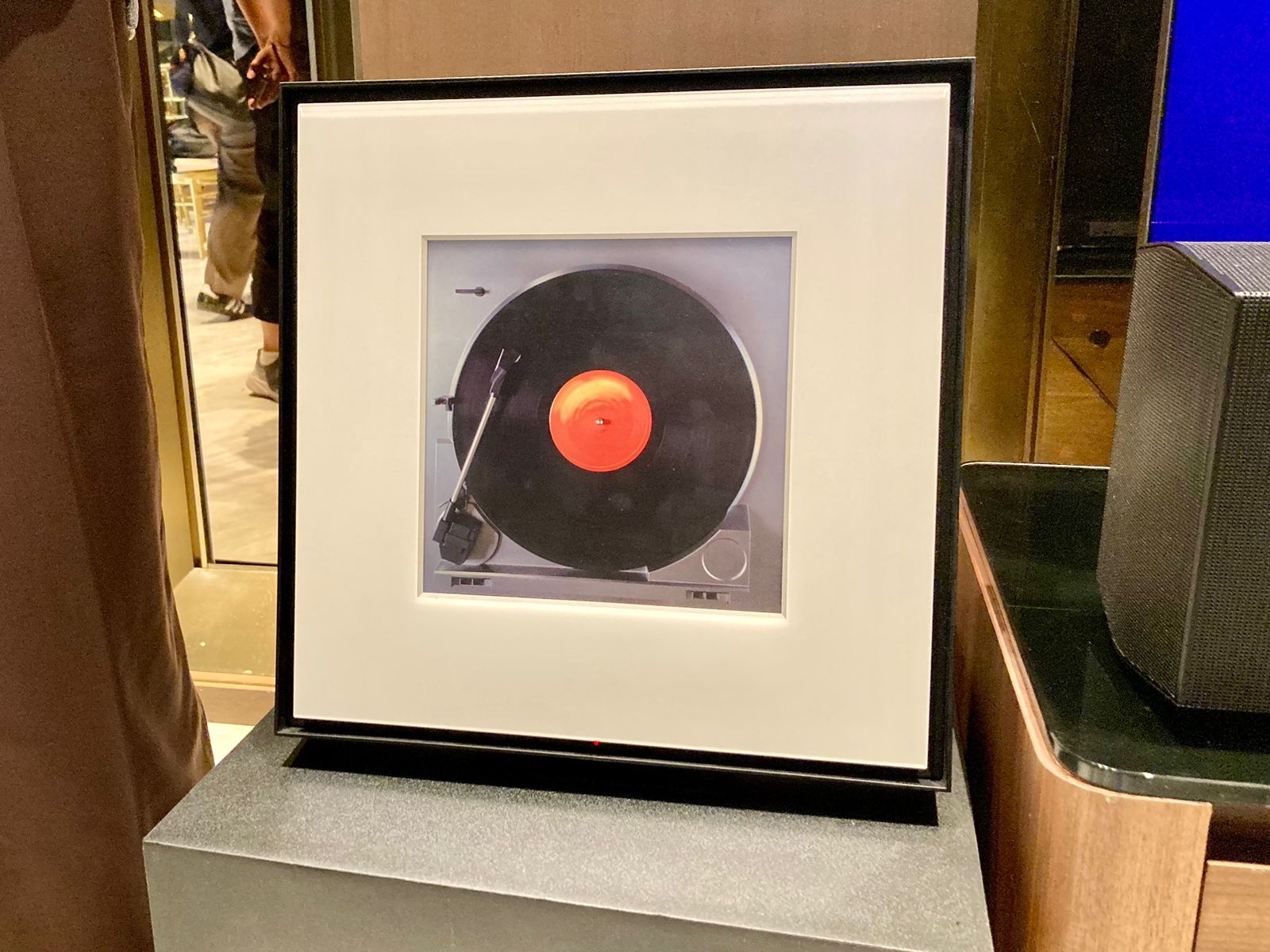 Samsung Music Frame, Speaker dengan Sentuhan Estetika dan Kualitas Premium