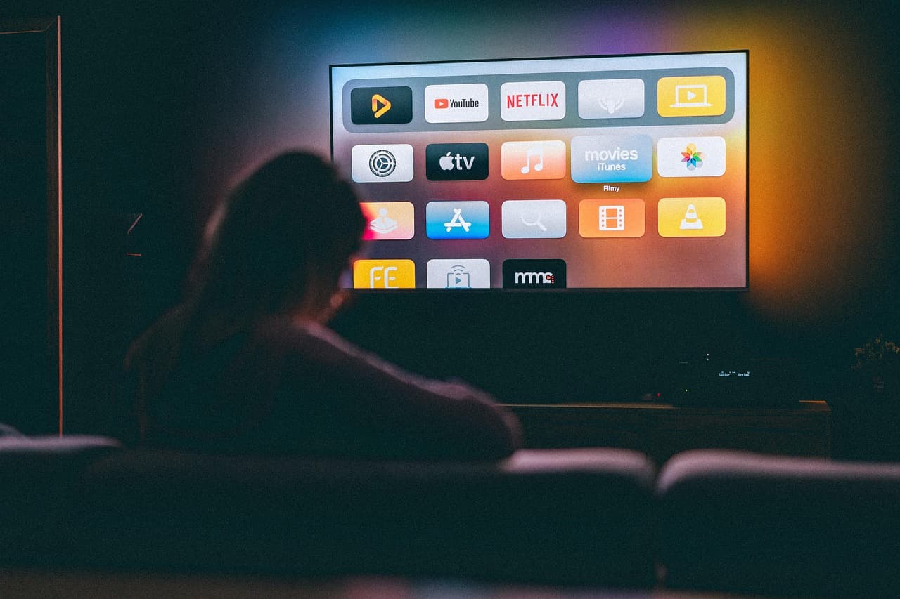 Link Nonton Film Indoxxi LK21: Etika Konsumsi Media dalam Islam dan Dampak Pembajakan Digital