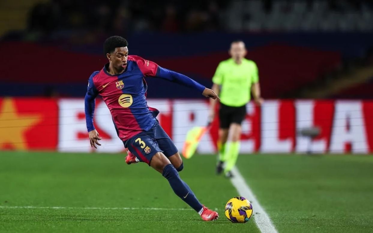 Bursa Transfer: Jadi Pilihan Utama Hansi Flick di Barcelona, Alejandro Balde Dipantau MU