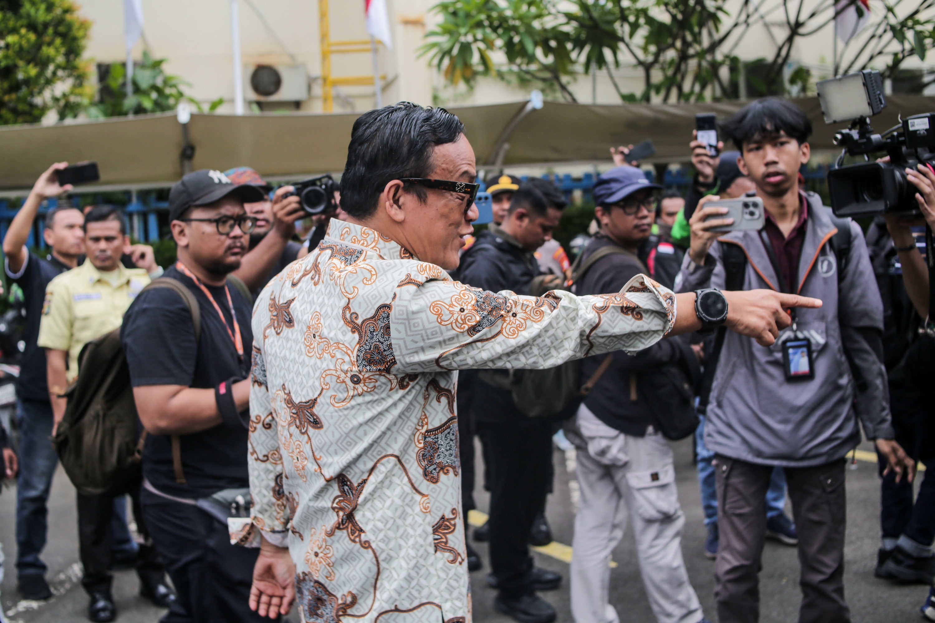 Polemik BHR Ojol, Wamenaker Siap Panggil Aplikator