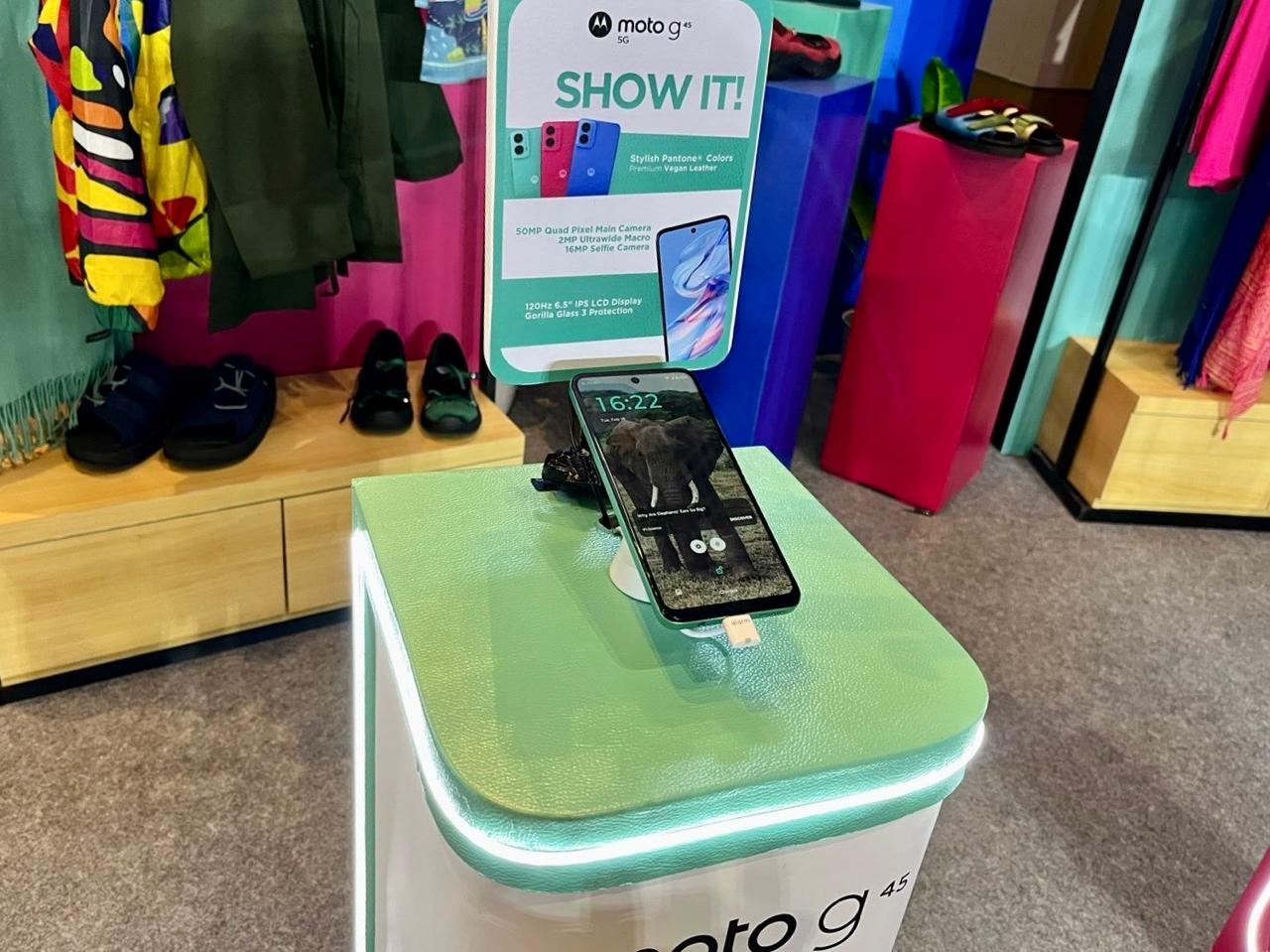 Kembali ke Indonesia, Motorola Andalkan Moto g45 5G untuk Bersaing di Pasar