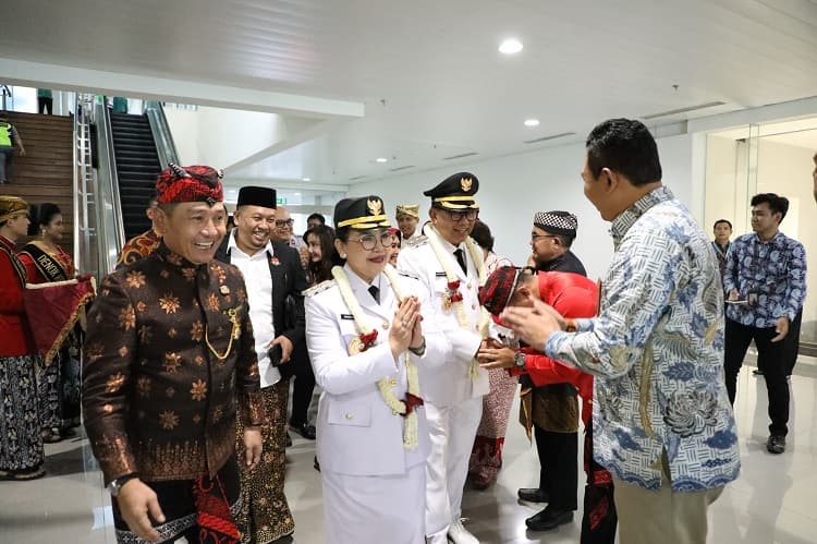 Resmi Dilantik Jadi Wali Kota Semarang Oleh Presiden Prabowo, Agustina Siap Memperkuat Pelayanan Publik