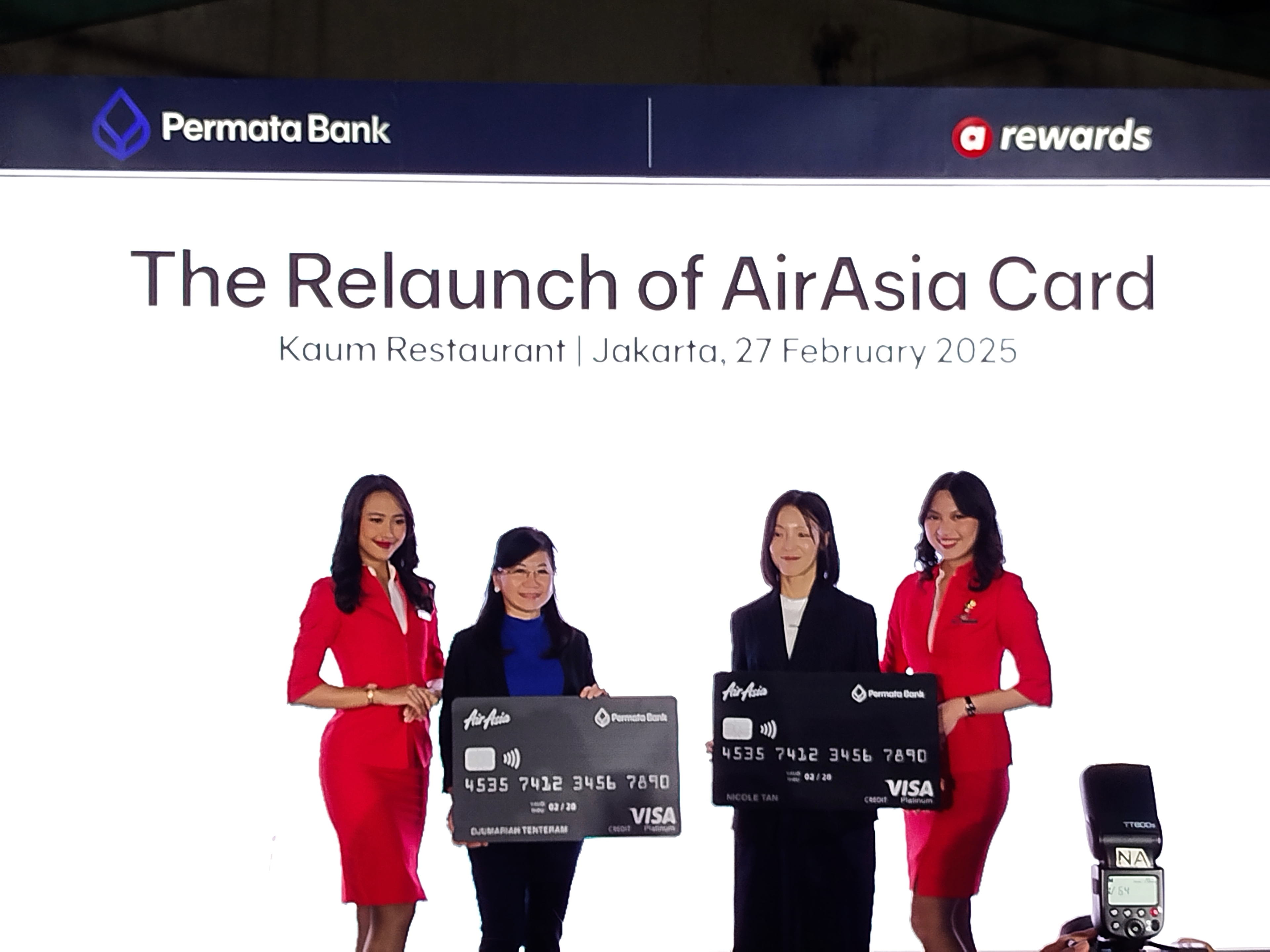 PermataBank Perbarui AirAsia Card